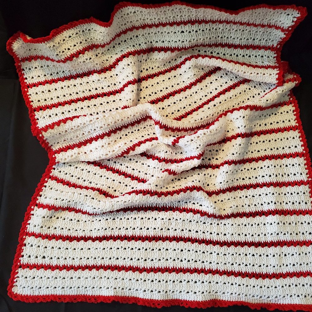 Crochet Candy Cane Baby Blanket/New